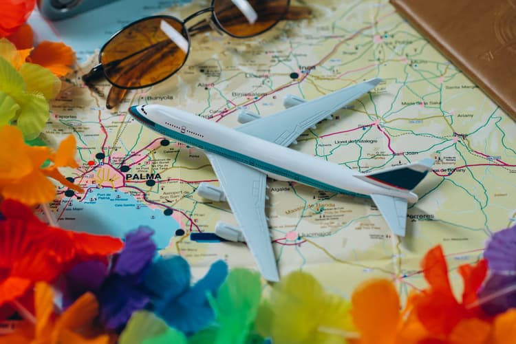 fly to Hawaii from west coast