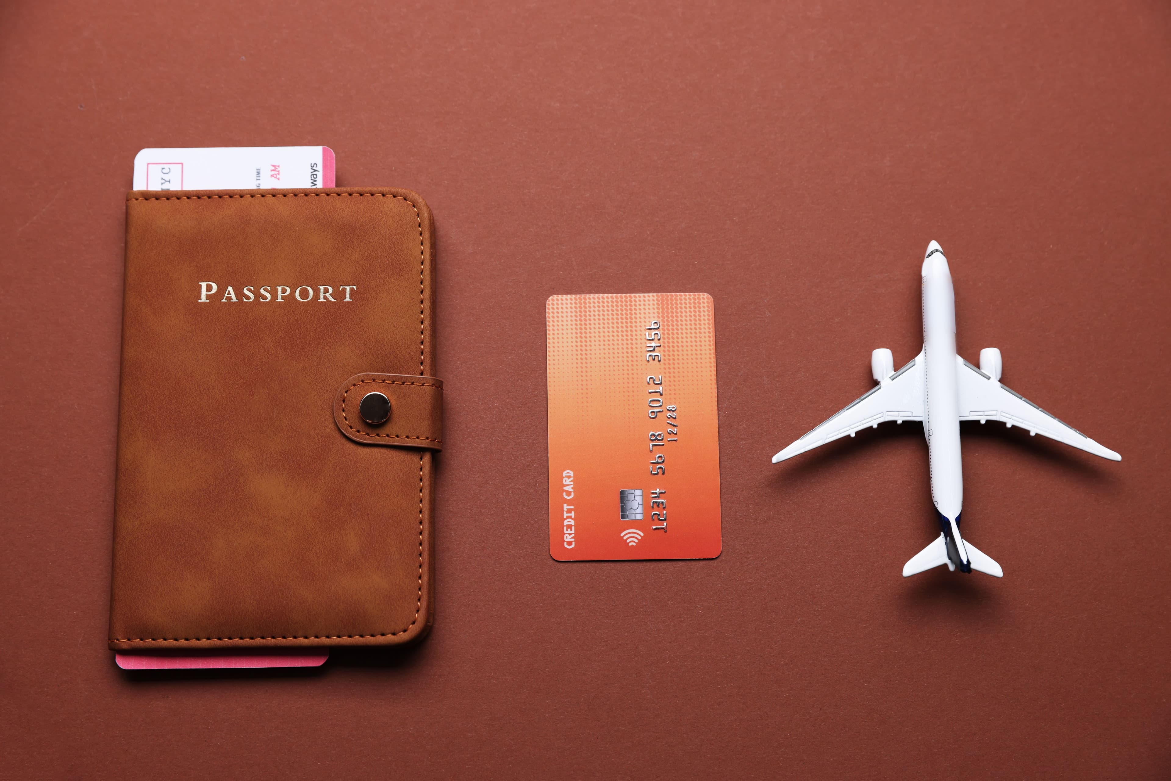 Best Travel Credit Cards for 2025 – Ranked and Reviewed